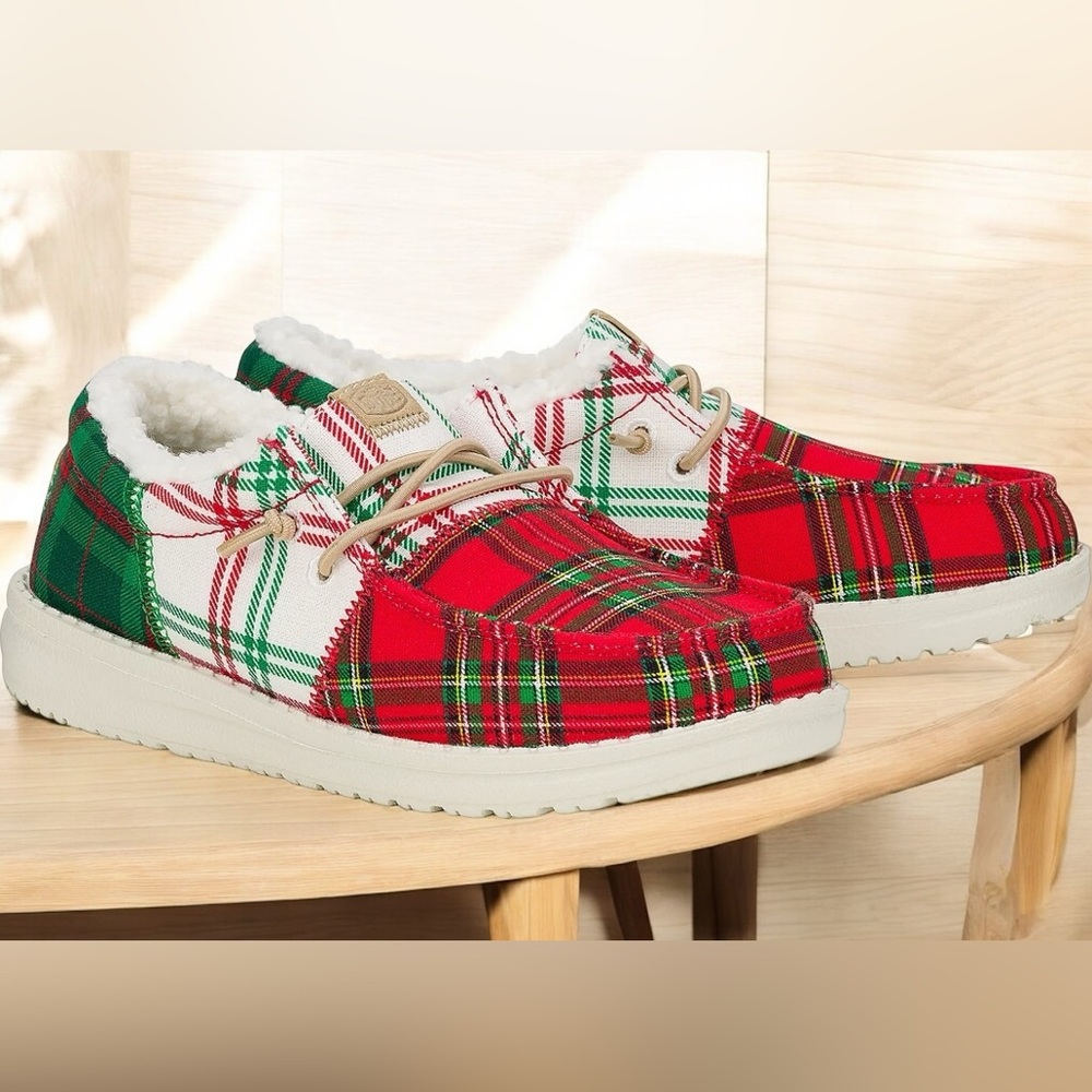 Hey Dude Size 2Jr Wally Lined Tri Tartan Plaid Party Slip On Shoes NWT